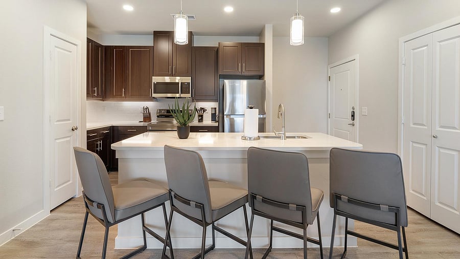 Furnished Finder property 1010582_15 photo 8