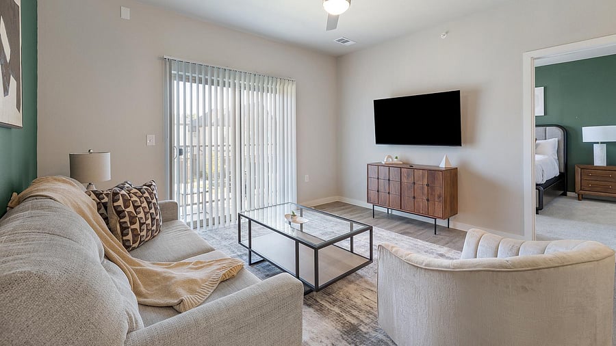 Furnished Finder property 1010582_15 photo 4