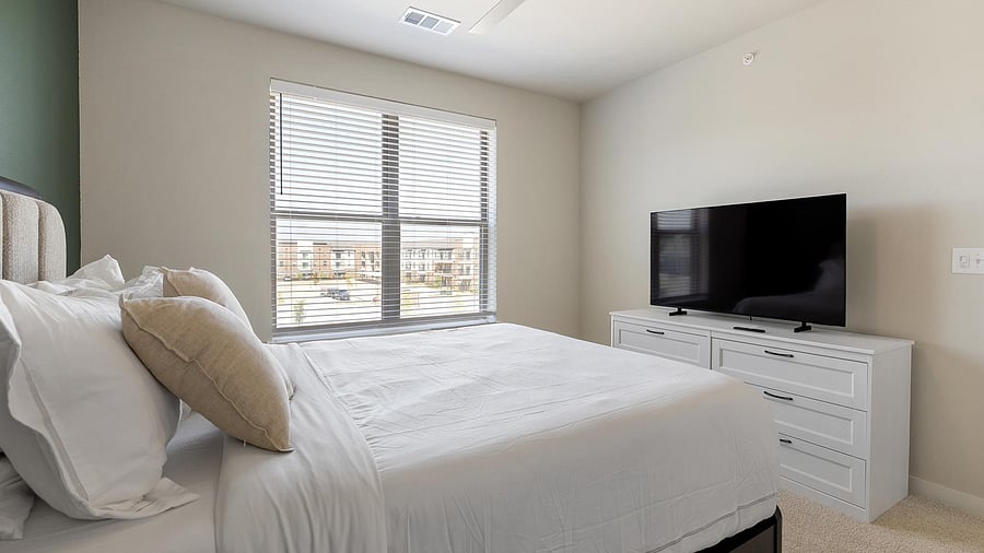 Furnished Finder property 1010582_16 photo 10