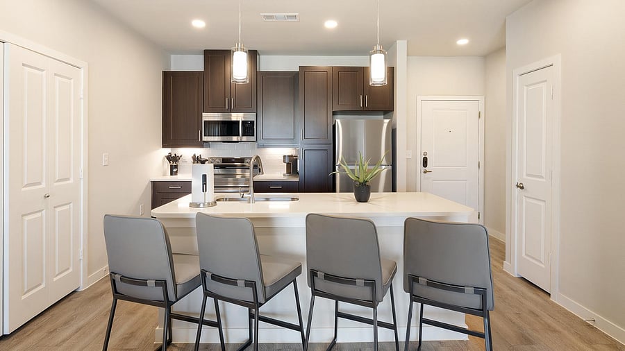 Furnished Finder property 1010582_16 photo 7