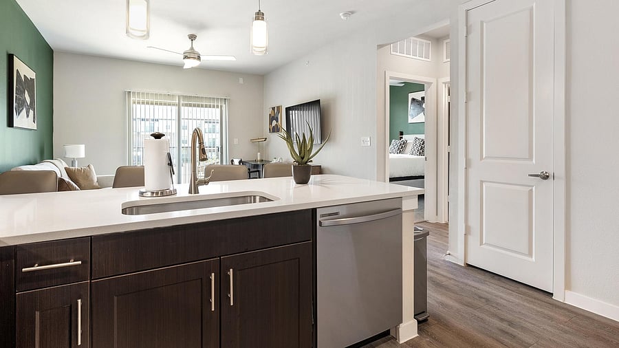 Furnished Finder property 1010582_8 photo 6
