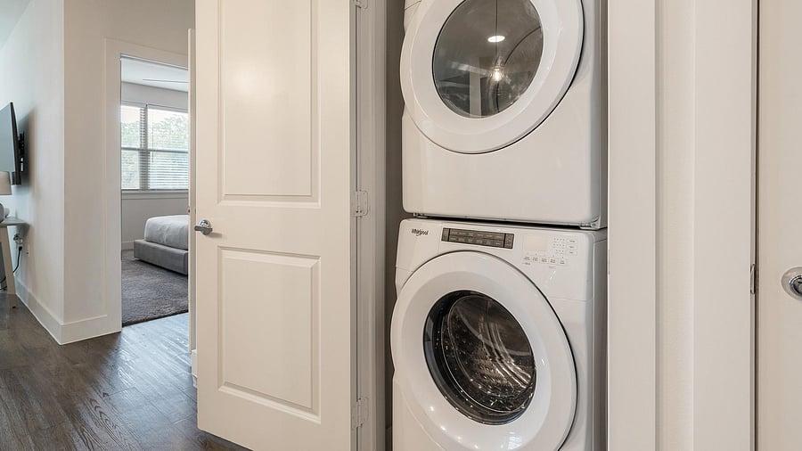 Furnished Finder property 1010584_11 photo 13