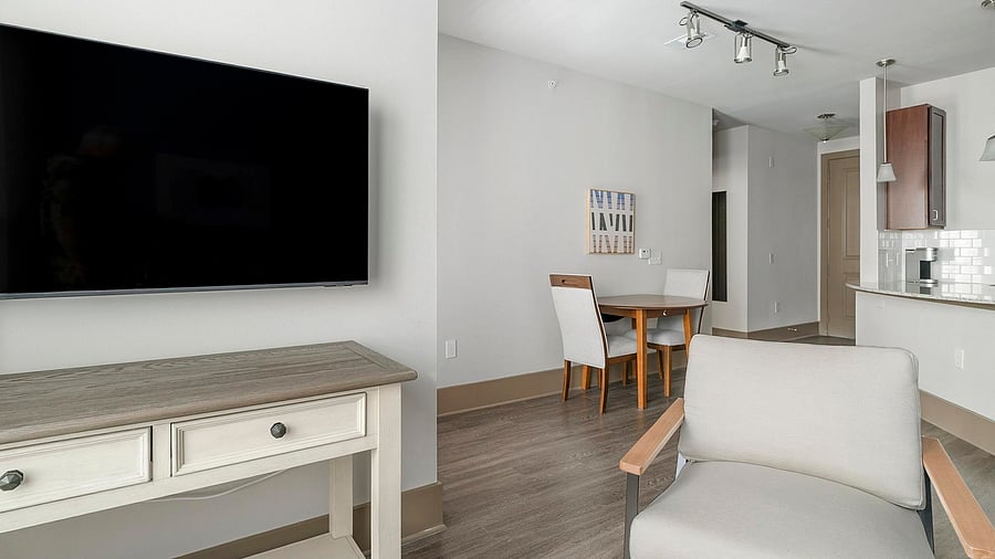 Furnished Finder property 1010589_1 photo 4