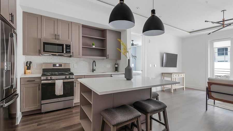 Furnished Finder property 1010599_21 photo 5