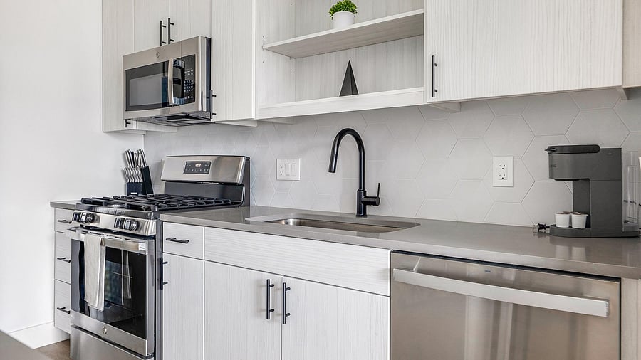 Furnished Finder property 1010599_25 photo 6