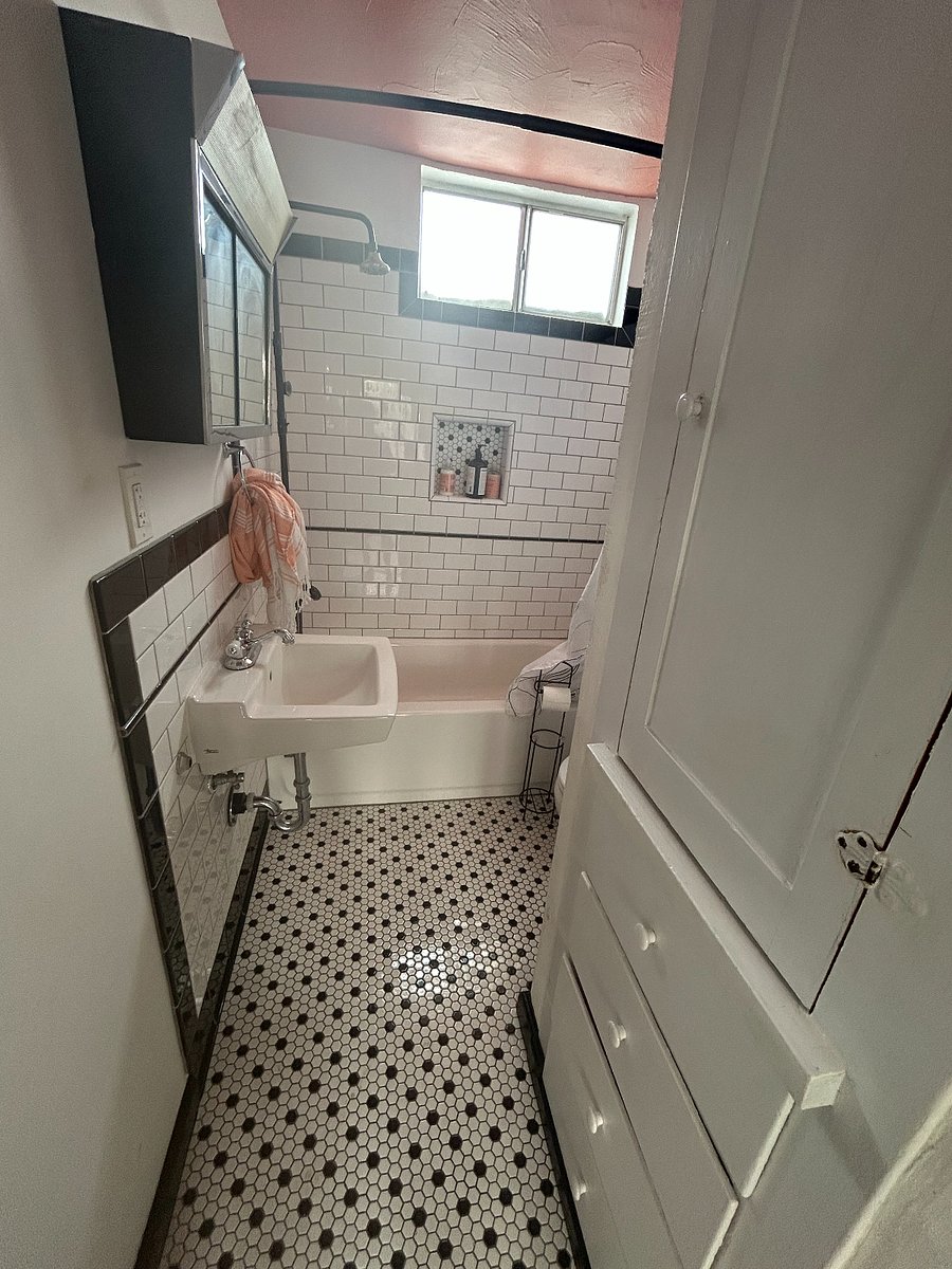Furnished Finder property 1010611_1 photo 18