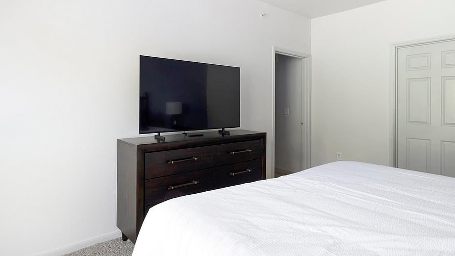 Furnished Finder property 1010616_10 photo 13