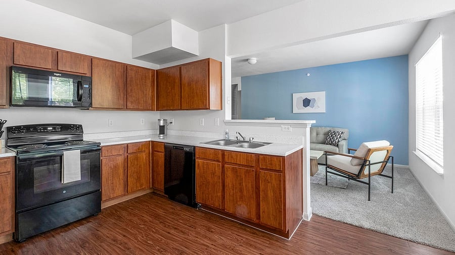 Furnished Finder property 1010616_3 photo 7