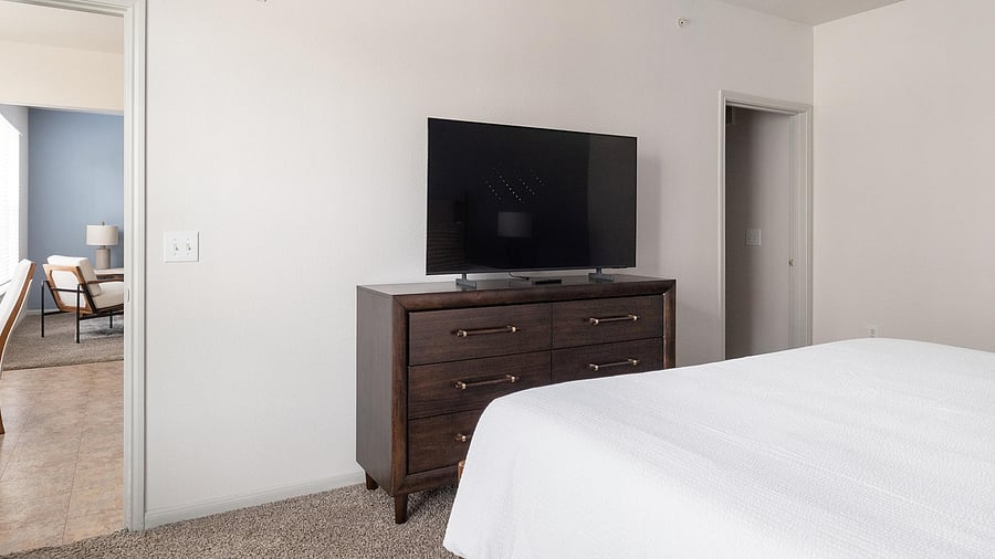 Furnished Finder property 1010616_9 photo 12
