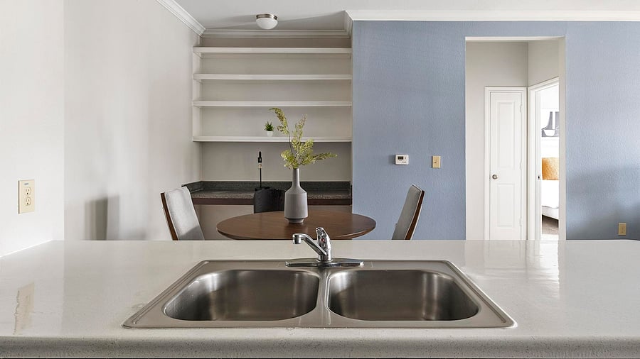 Furnished Finder property 1010617_10 photo 7