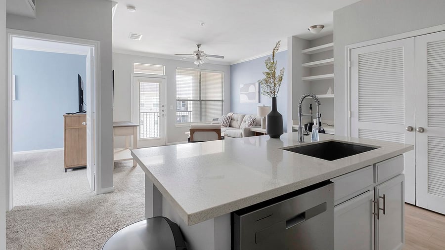 Furnished Finder property 1010617_2 photo 7