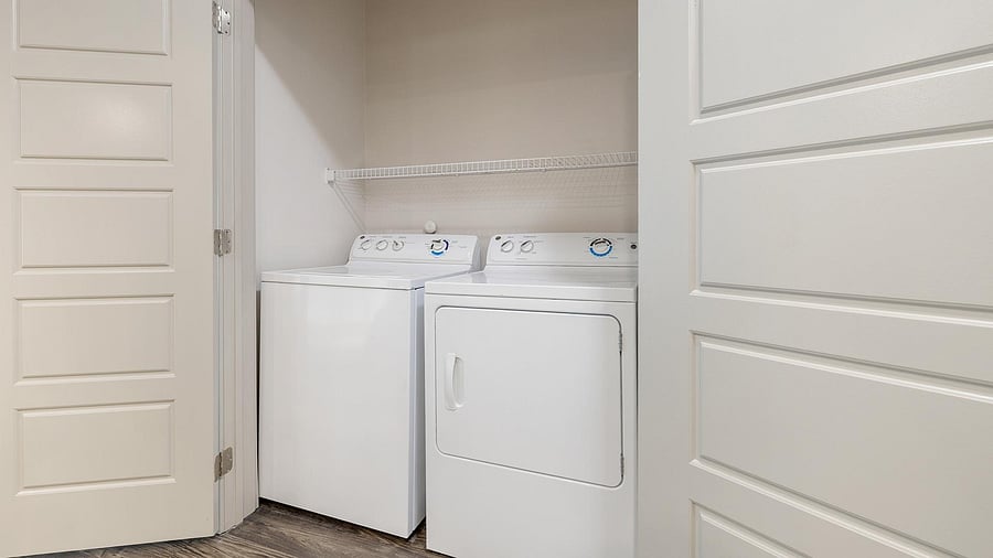 Furnished Finder property 1010630_3 photo 17