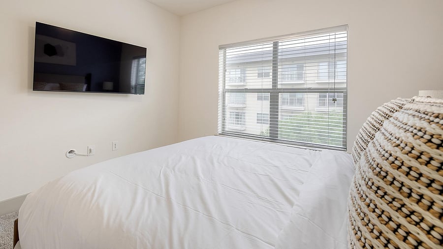 Furnished Finder property 1010630_3 photo 11
