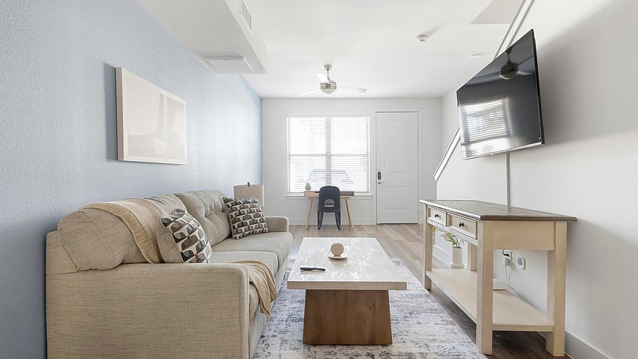 Furnished Finder property 1010633_36 photo 7