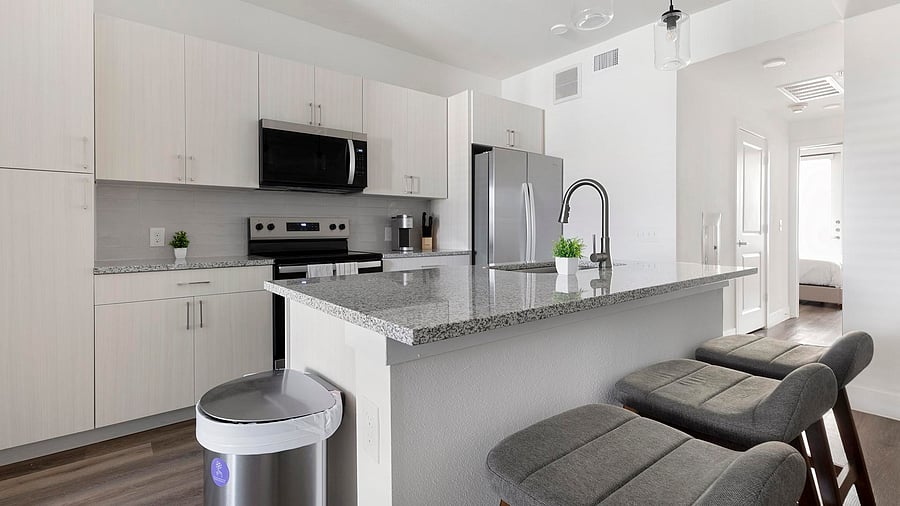 Furnished Finder property 1010633_36 photo 10