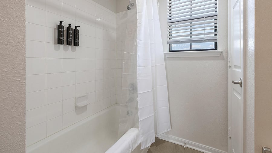 Furnished Finder property 1010652_4 photo 10