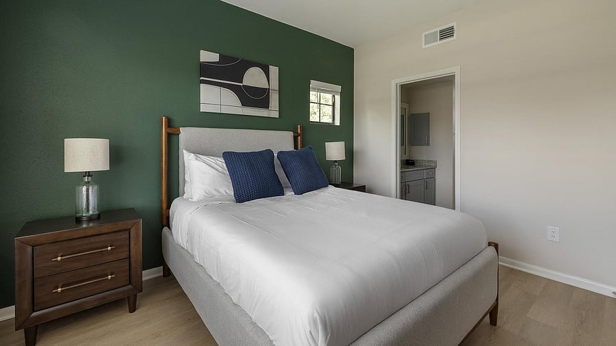 Furnished Finder property 1010652_4 photo 20
