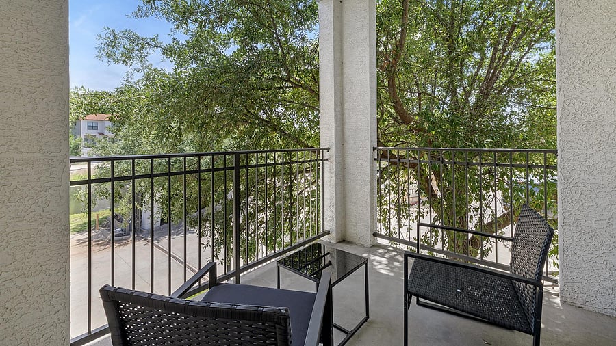 Furnished Finder property 1010652_4 photo 8
