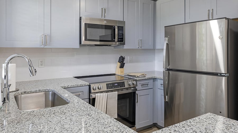 Furnished Finder property 1010652_4 photo 25