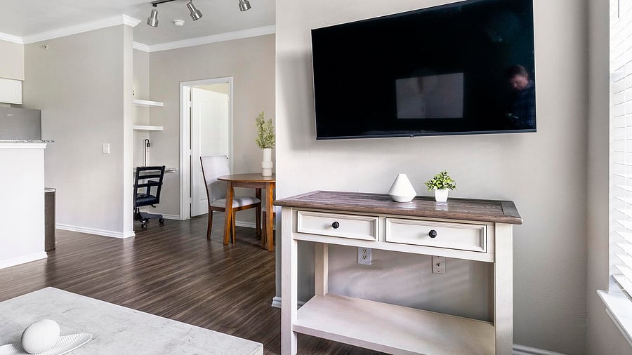 Furnished Finder property 1010666_1 photo 2