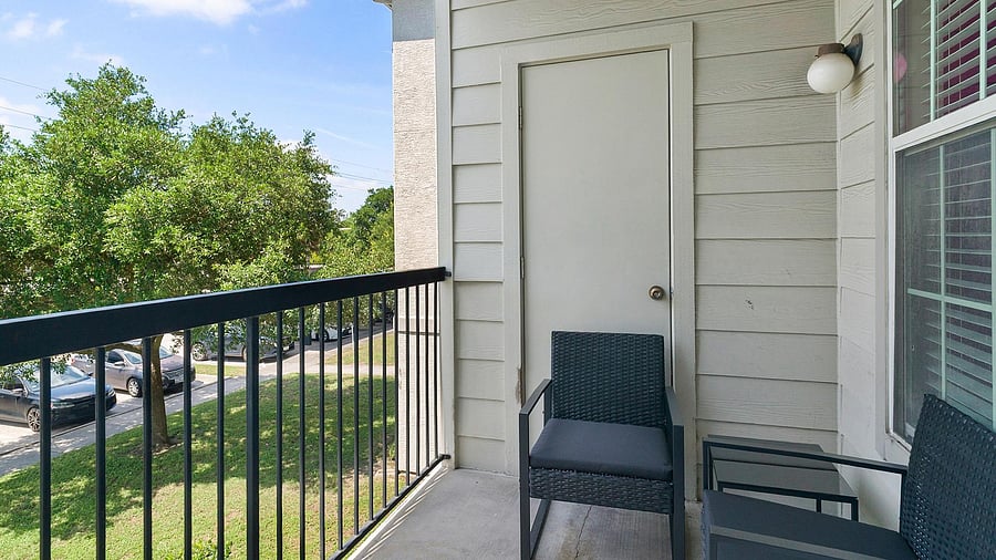 Furnished Finder property 1010666_13 photo 18