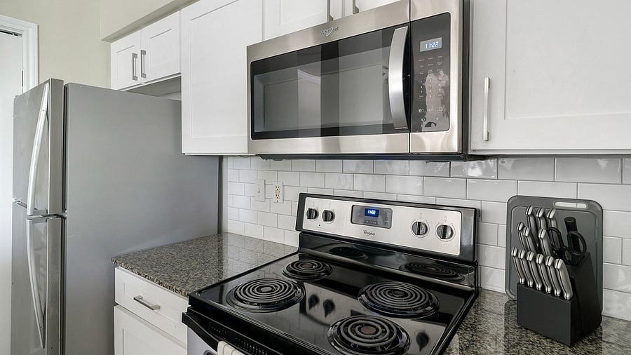 Furnished Finder property 1010666_13 photo 6