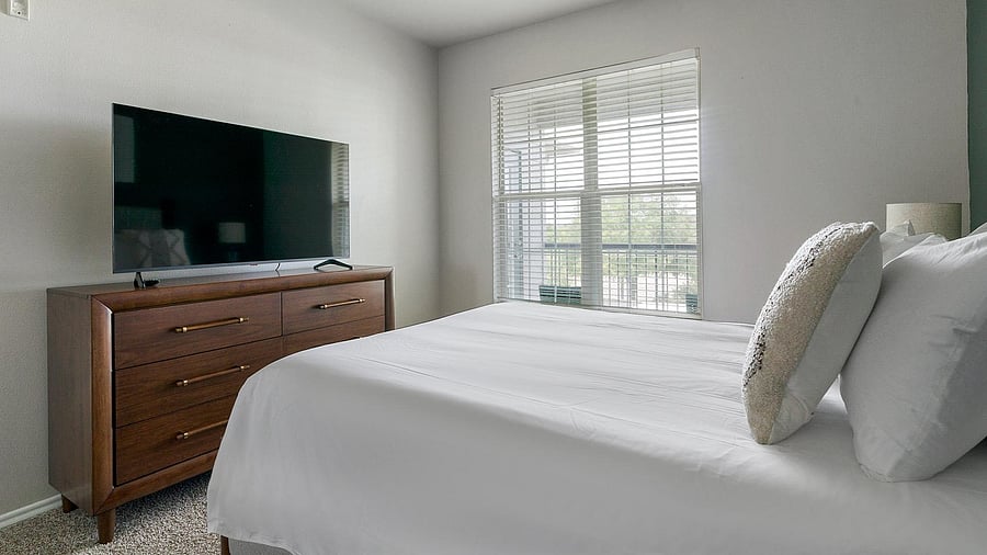 Furnished Finder property 1010666_6 photo 10