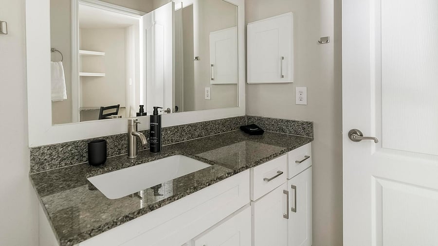 Furnished Finder property 1010666_7 photo 16