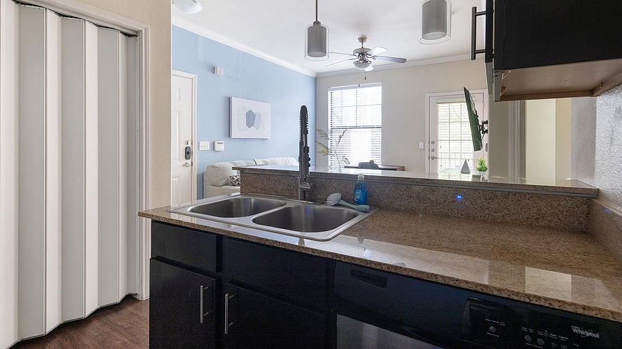 Furnished Finder property 1010674_1 photo 7