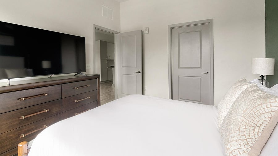 Furnished Finder property 1010676_1 photo 12