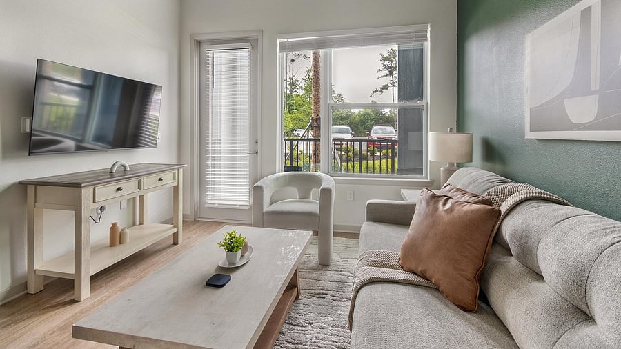 Furnished Finder property 1010676_1 photo 3