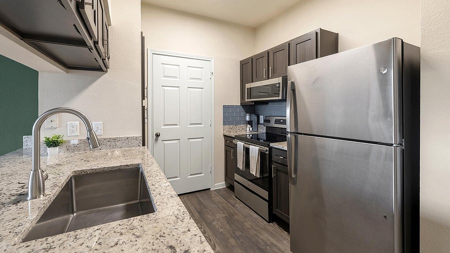 Furnished Finder property 1010677_1 photo 5