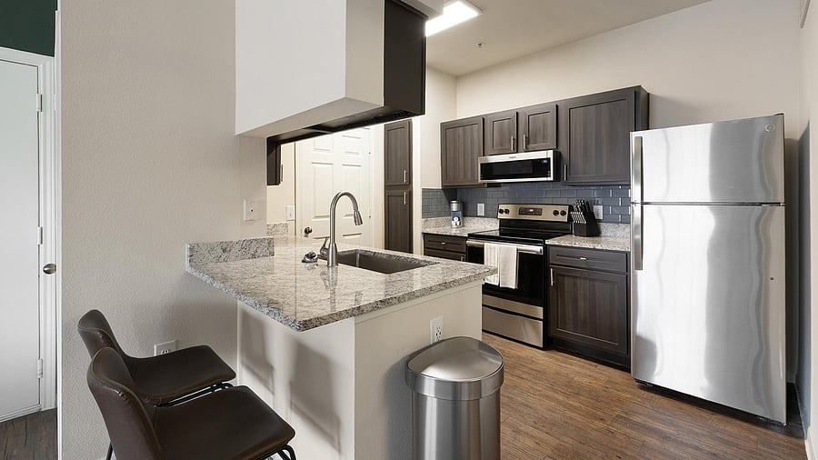 Furnished Finder property 1010677_4 photo 4