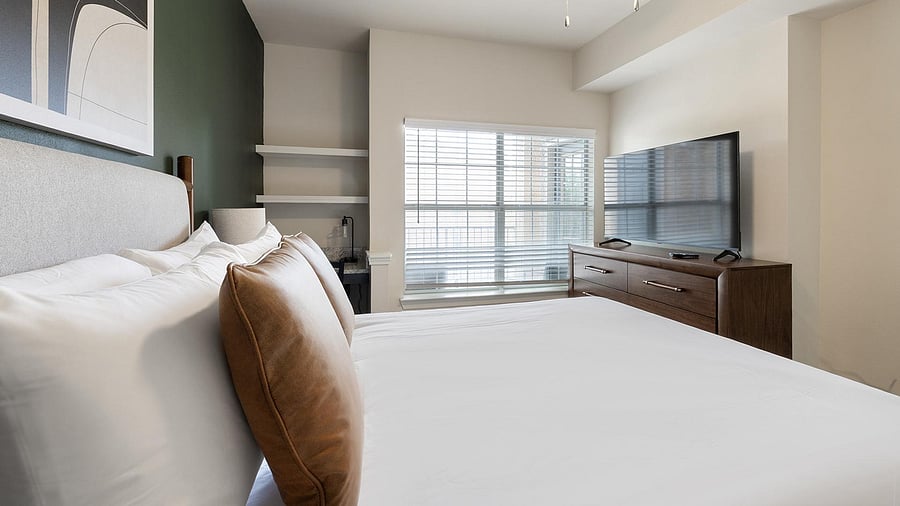 Furnished Finder property 1010677_4 photo 10