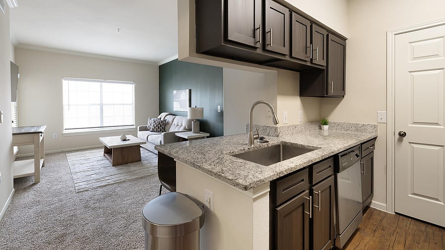 Furnished Finder property 1010677_4 photo 6