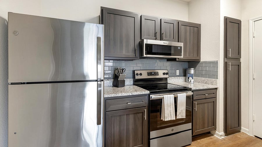 Furnished Finder property 1010677_5 photo 5
