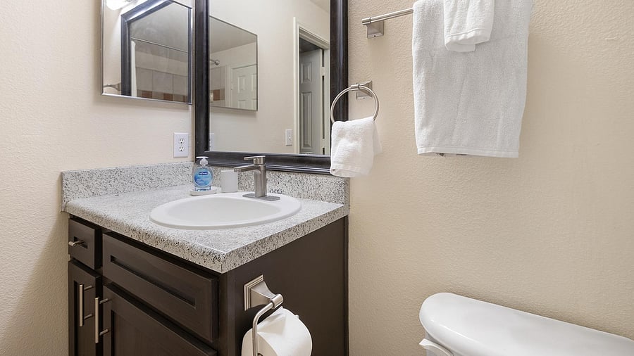 Furnished Finder property 1010677_6 photo 17