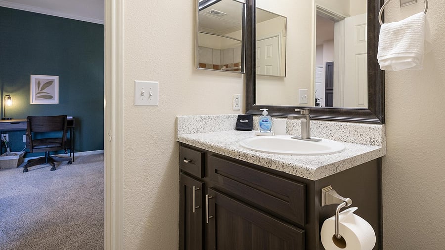 Furnished Finder property 1010677_6 photo 15