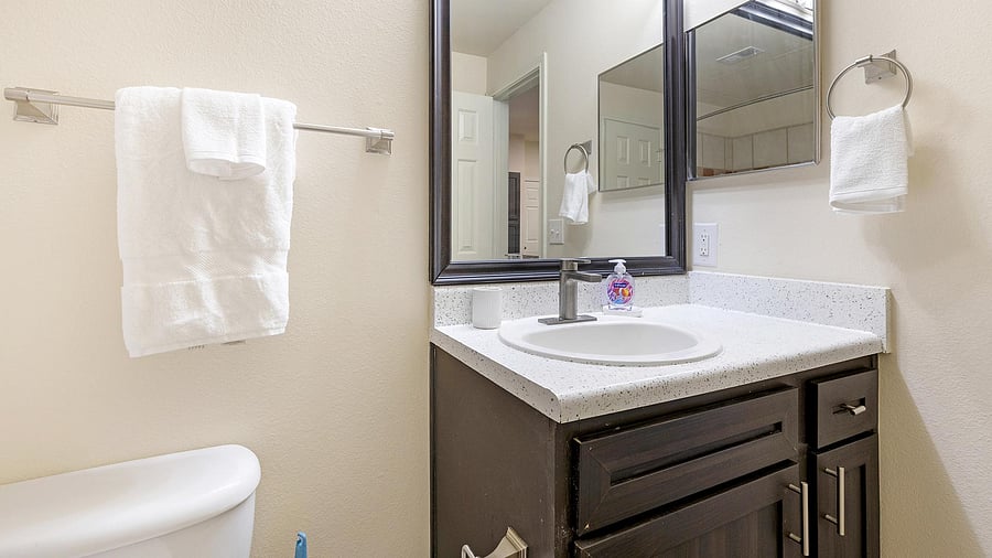 Furnished Finder property 1010677_8 photo 15