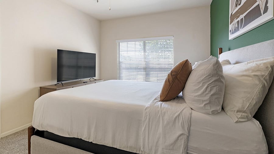 Furnished Finder property 1010677_8 photo 9
