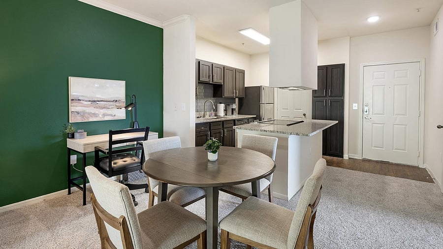 Furnished Finder property 1010677_8 photo 4
