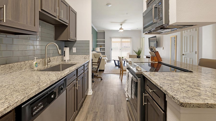 Furnished Finder property 1010677_9 photo 7