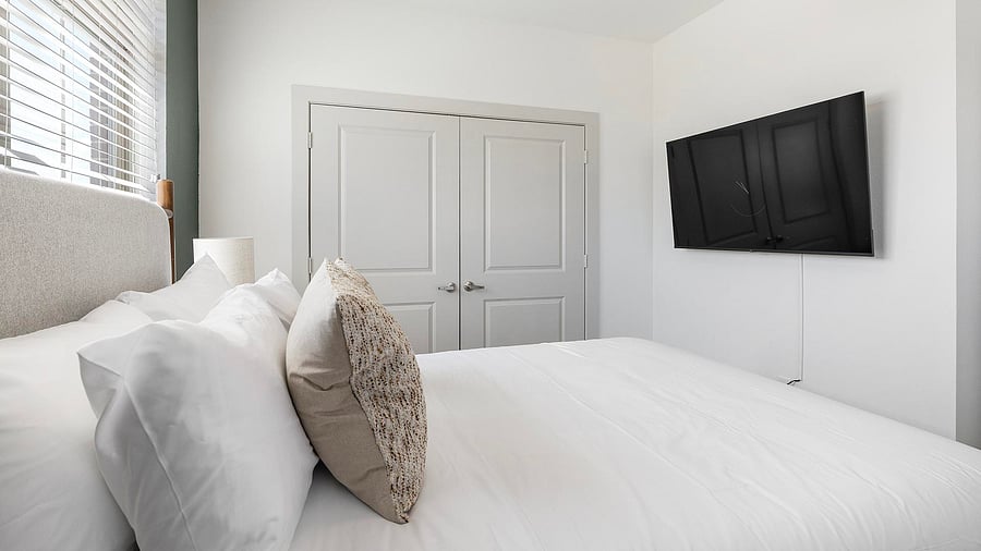 Furnished Finder property 1010693_13 photo 14