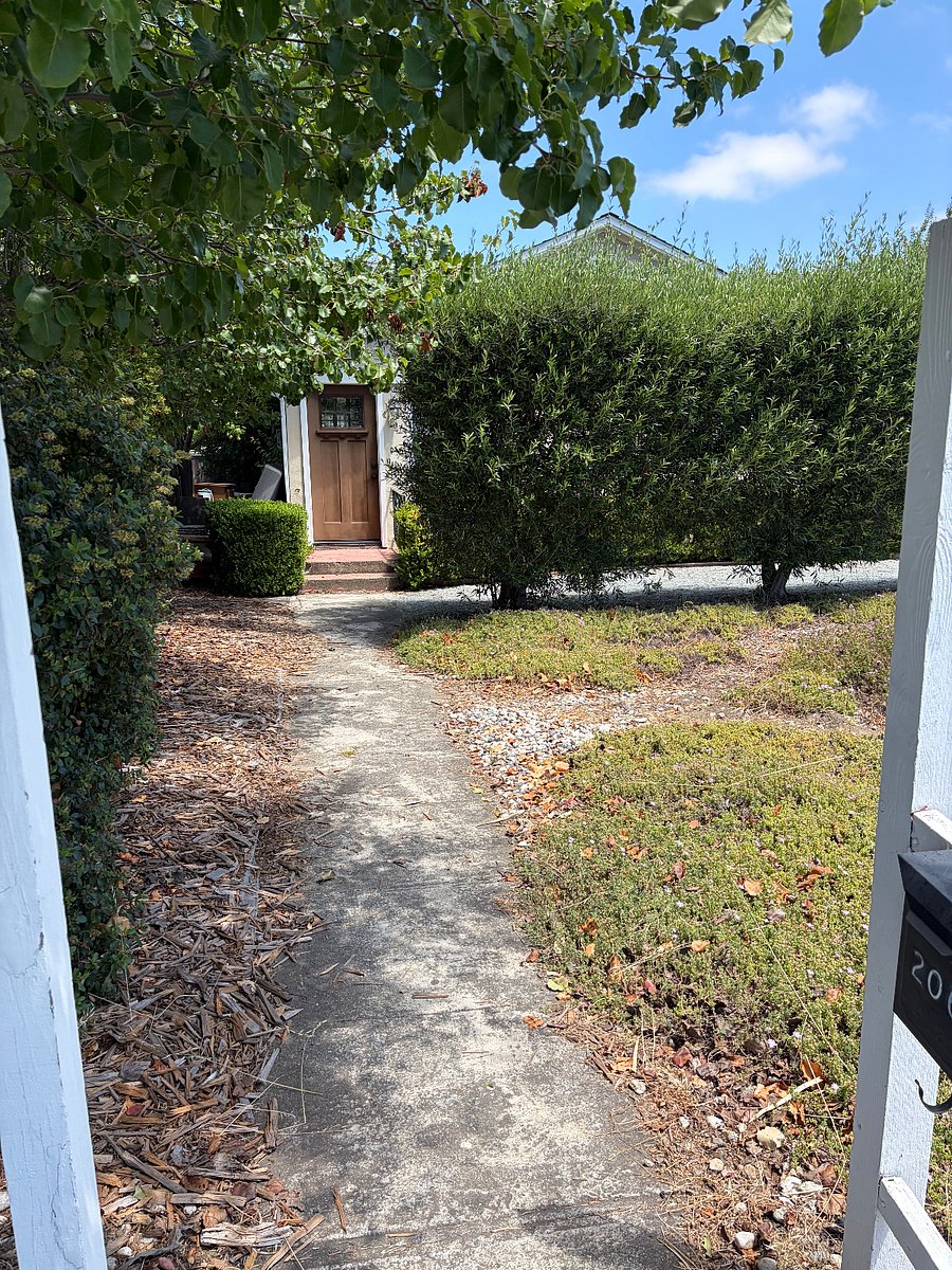 Furnished Finder property 1010713_1 photo 1