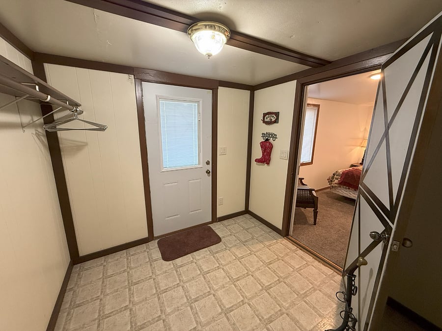 Furnished Finder property 1010721_1 photo 11