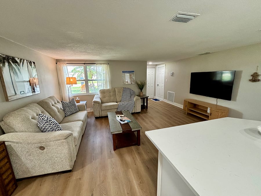 Furnished Finder property 1010732_1 photo 11