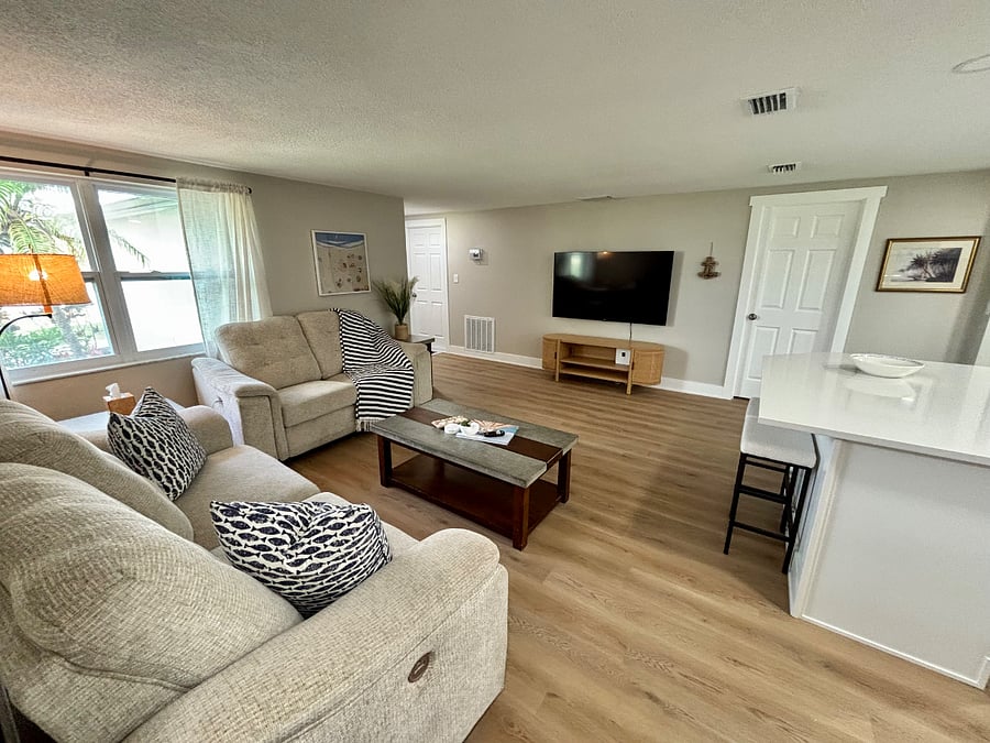 Furnished Finder property 1010732_1 photo 15