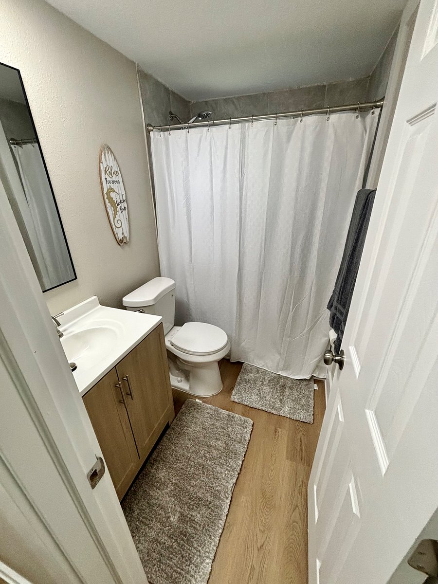 Furnished Finder property 1010732_1 photo 16