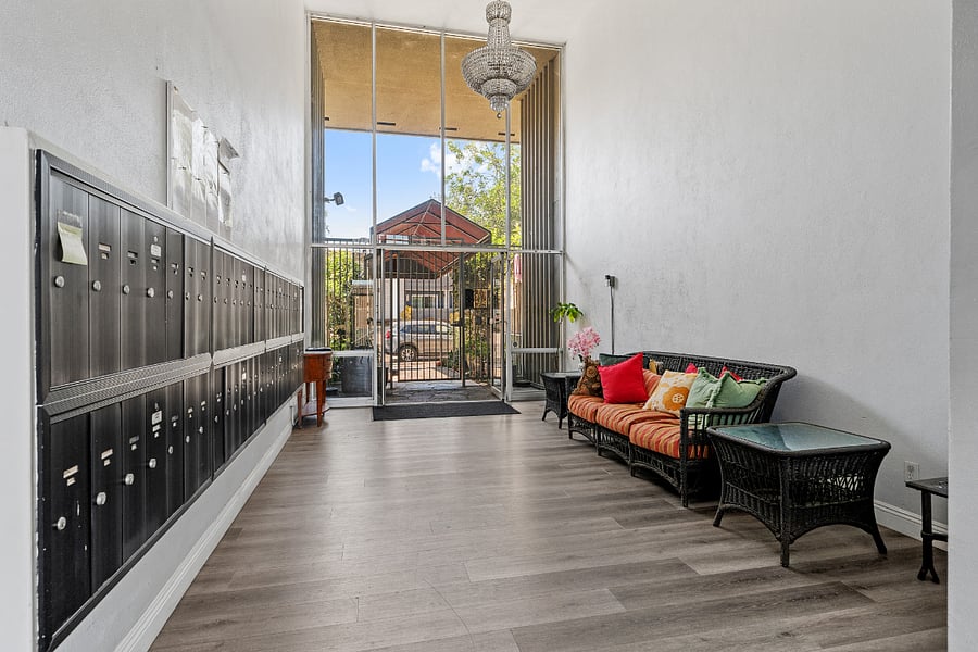 Furnished Finder property 1010735_1 photo 12