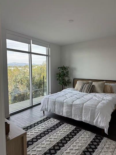 Furnished Finder property 1010737_1 photo 18